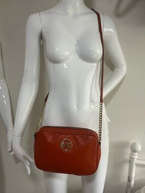 MICHAEL KORS Fulton MK LG EW Crossbody Bag Mandarin Leather Gold Logo
